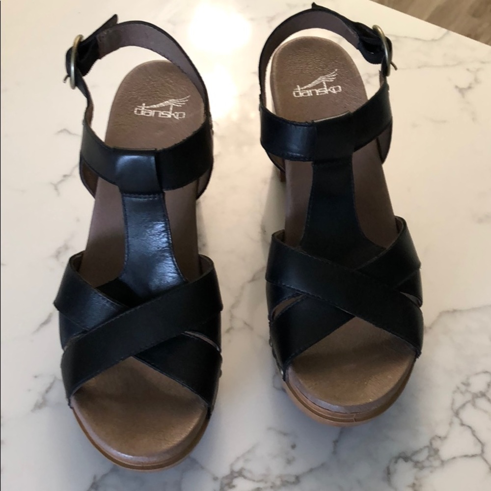 Dansko Ladies Sandals